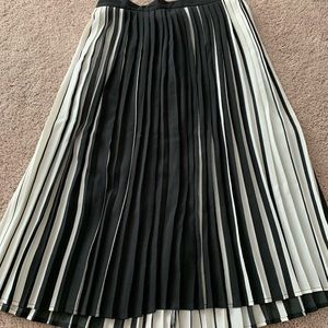 TOPSHOP Skirt